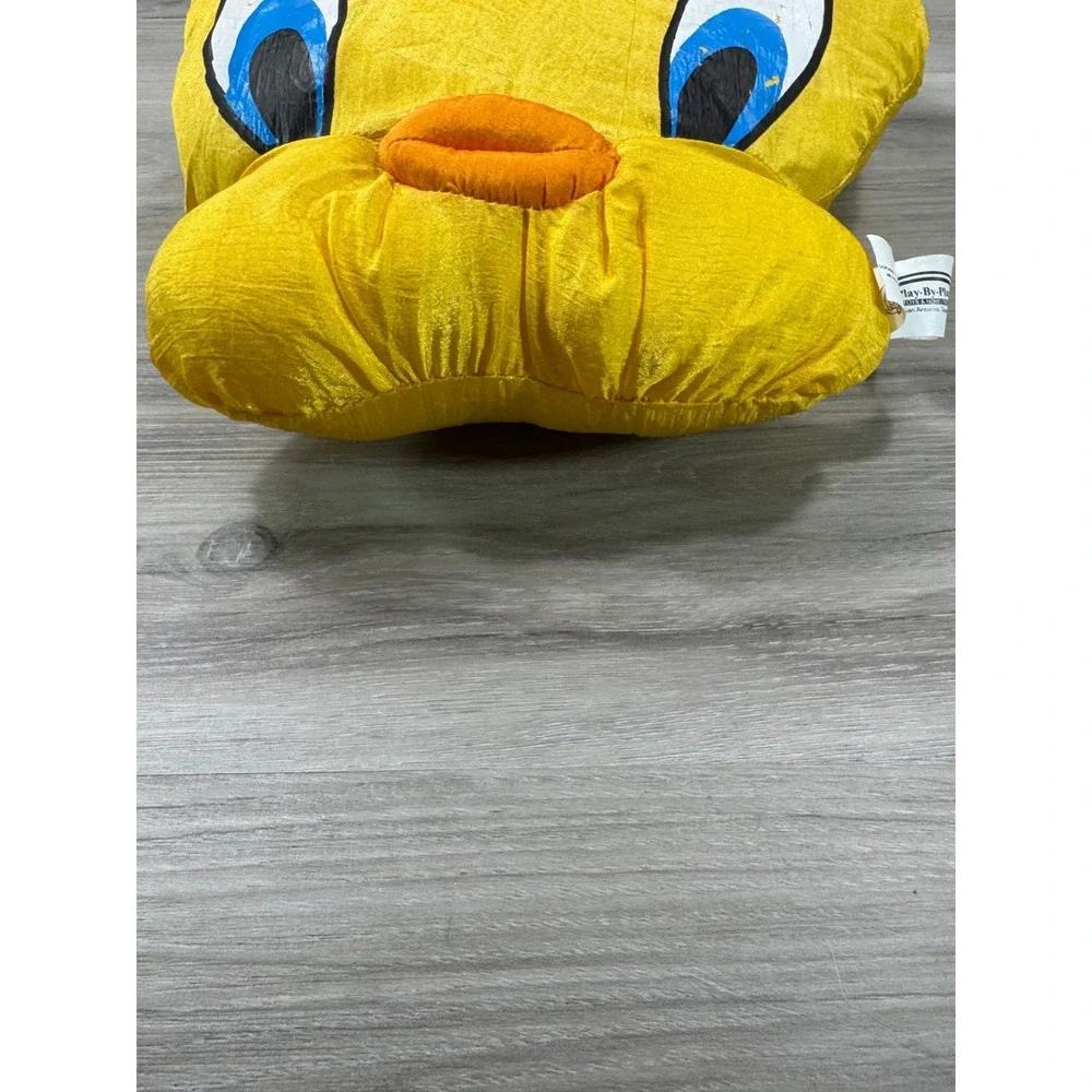 Vintage Looney‎ Tunes Tweety Bird Plush Pillow Yellow play by play